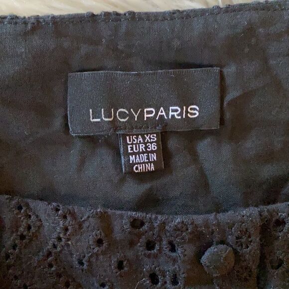 Lucy Paris New xs crop eyelet puff sleeves - Picture 3 of 4